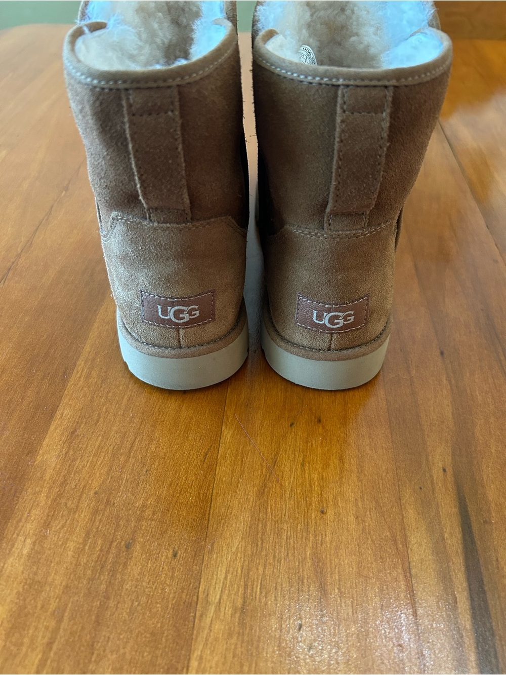 UGG Cory II Boot Chestnut Suede Shearling Women’s Size 8